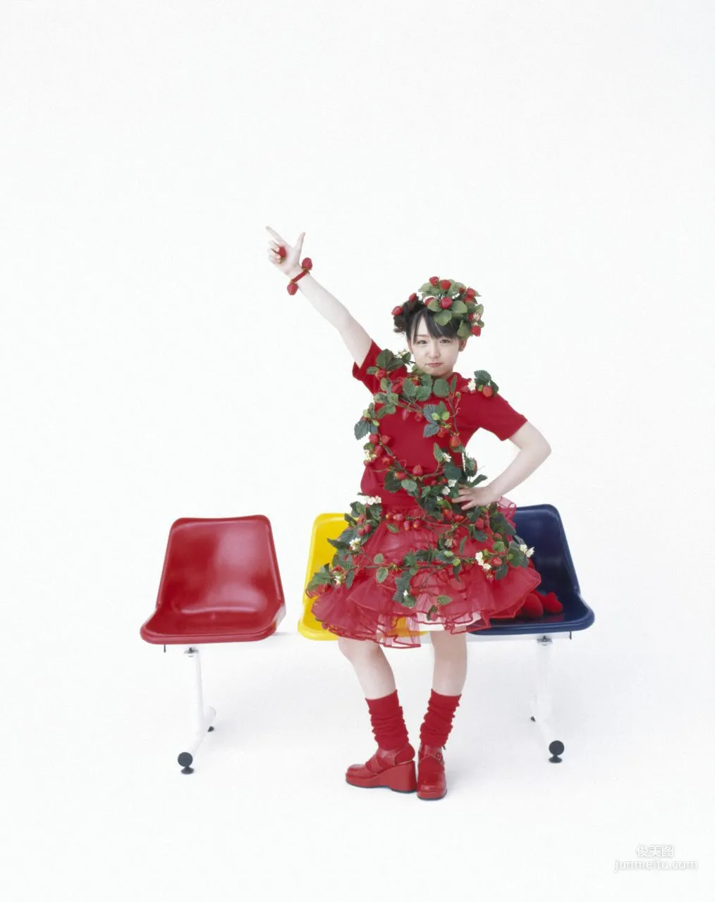 加護亞依、辻希美 [Hello! Project Digital Books] Vol.10 寫真集 74