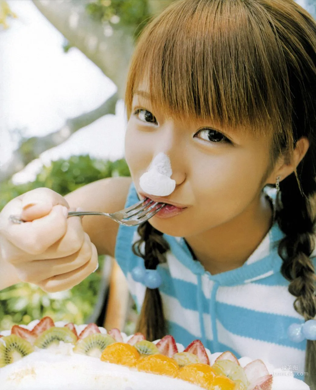 加護亞依、辻希美 [Hello! Project Digital Books] Vol.10 寫真集 12