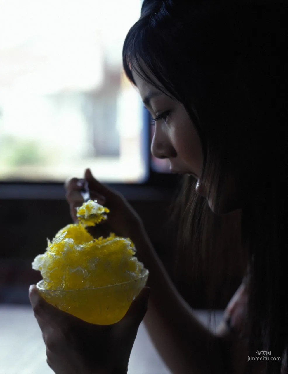 Niigaki Risa 新垣裡沙 [Hello! Project Digital Books] Vol.11 寫真集 15