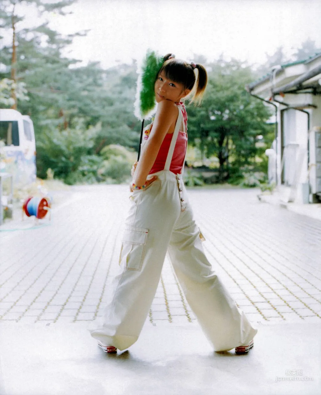 加護亞依、辻希美 [Hello! Project Digital Books] Vol.10 寫真集 64