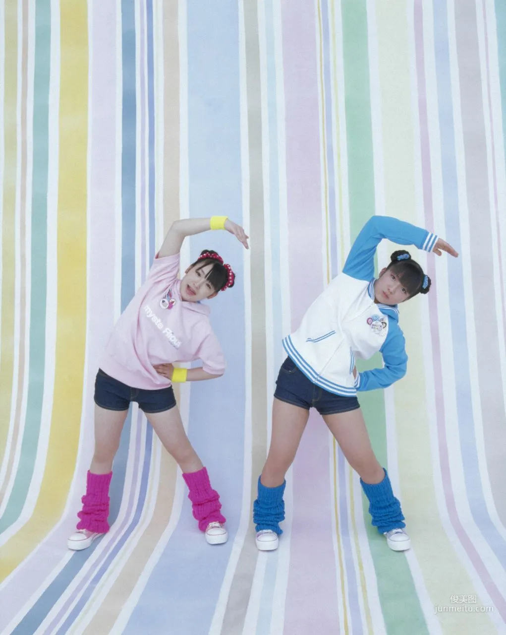 加護亞依、辻希美 [Hello! Project Digital Books] Vol.10 寫真集 24