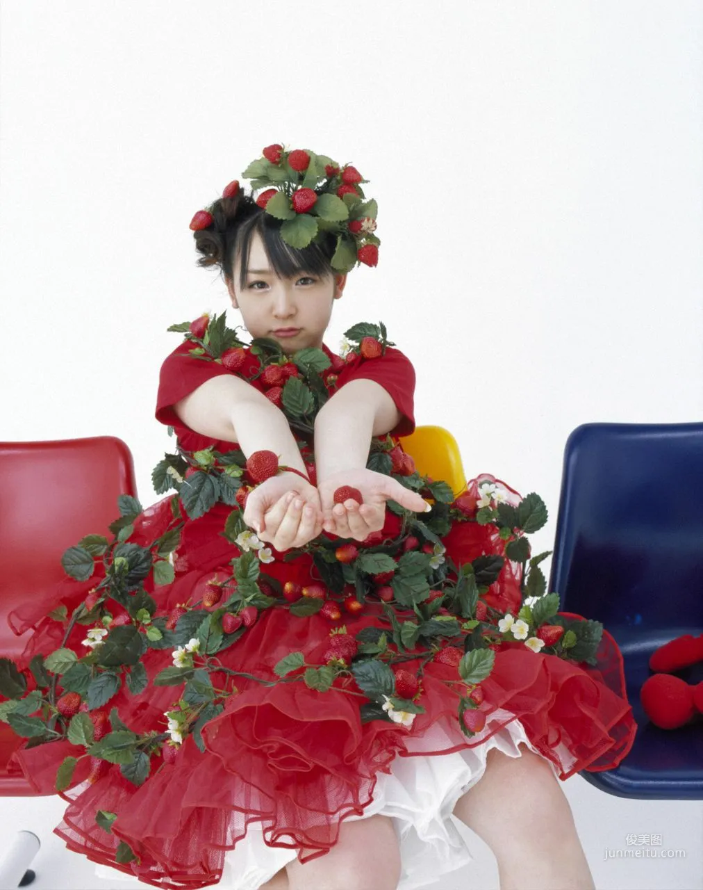加護亞依、辻希美 [Hello! Project Digital Books] Vol.10 寫真集 75