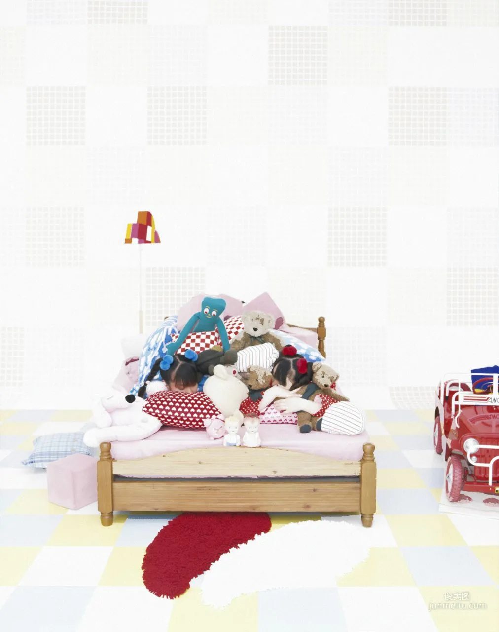 加護亞依、辻希美 [Hello! Project Digital Books] Vol.10 寫真集 60