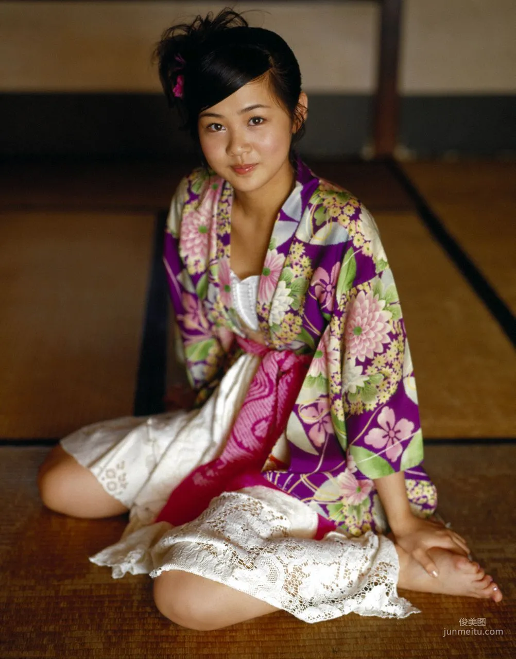 Niigaki Risa 新垣裡沙 [Hello! Project Digital Books] Vol.11 寫真集 21