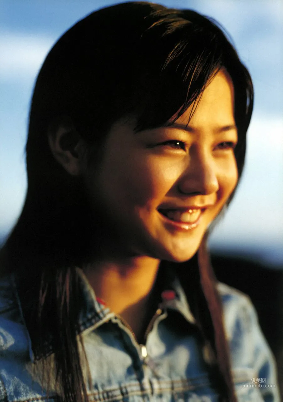 Niigaki Risa 新垣裡沙 [Hello! Project Digital Books] Vol.11 寫真集 2