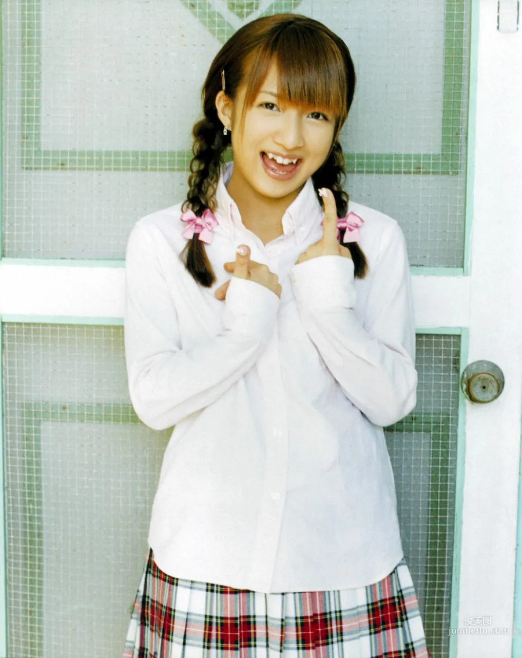加護亞依、辻希美 [Hello! Project Digital Books] Vol.10 寫真集 61