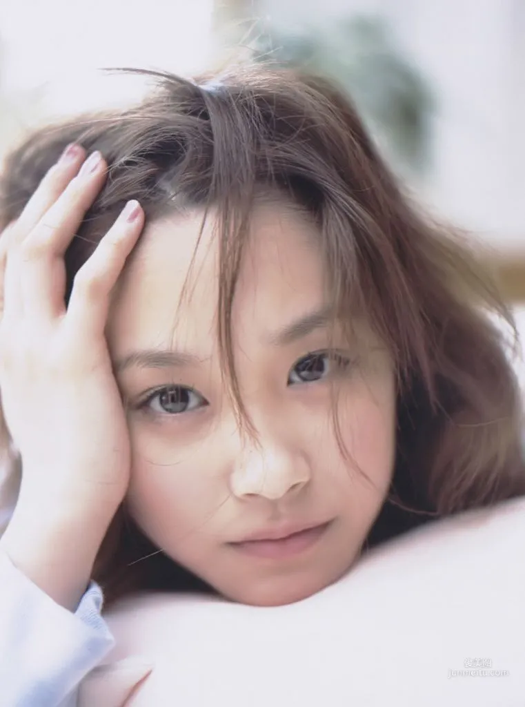 Ai Takahashi 高橋愛 [Hello! Project Digital Books] Vol.02 写真集3