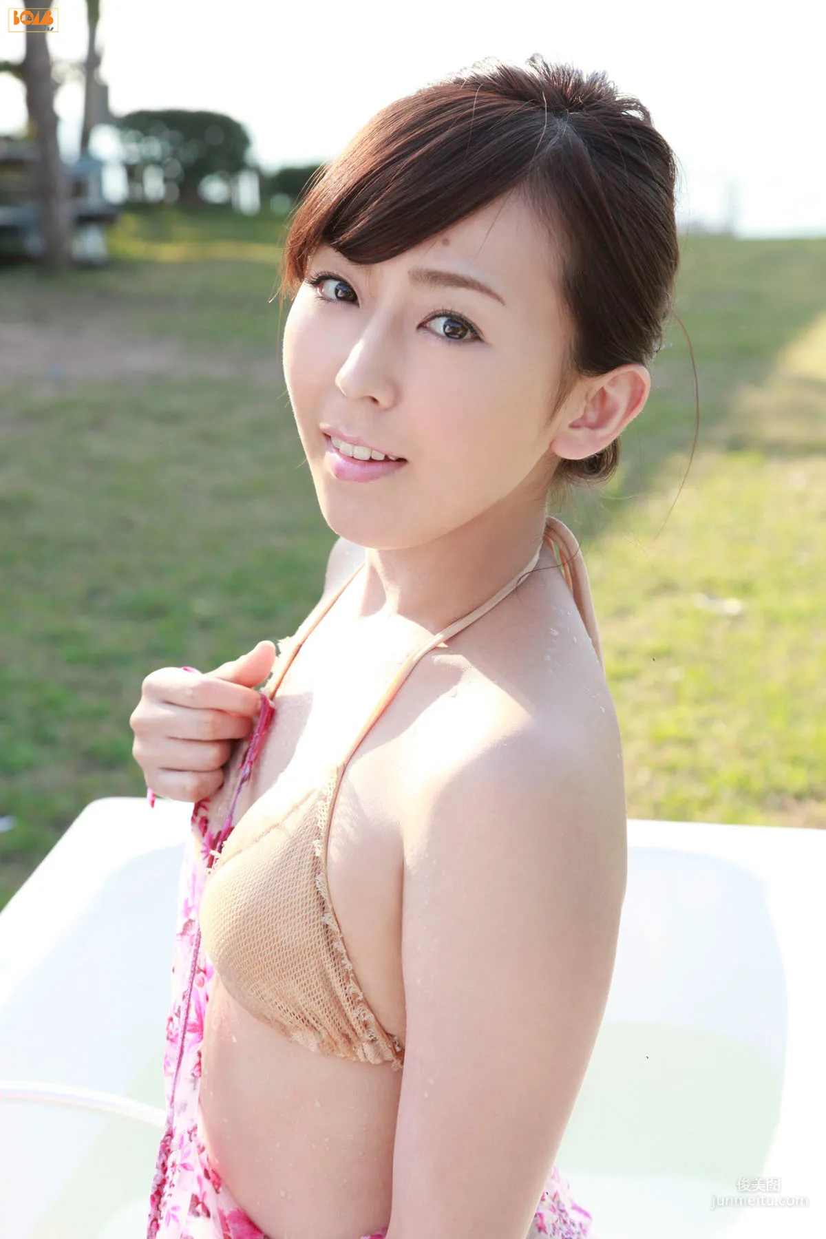 Emi Ito: Bomb.TV 2011 06 photo 17