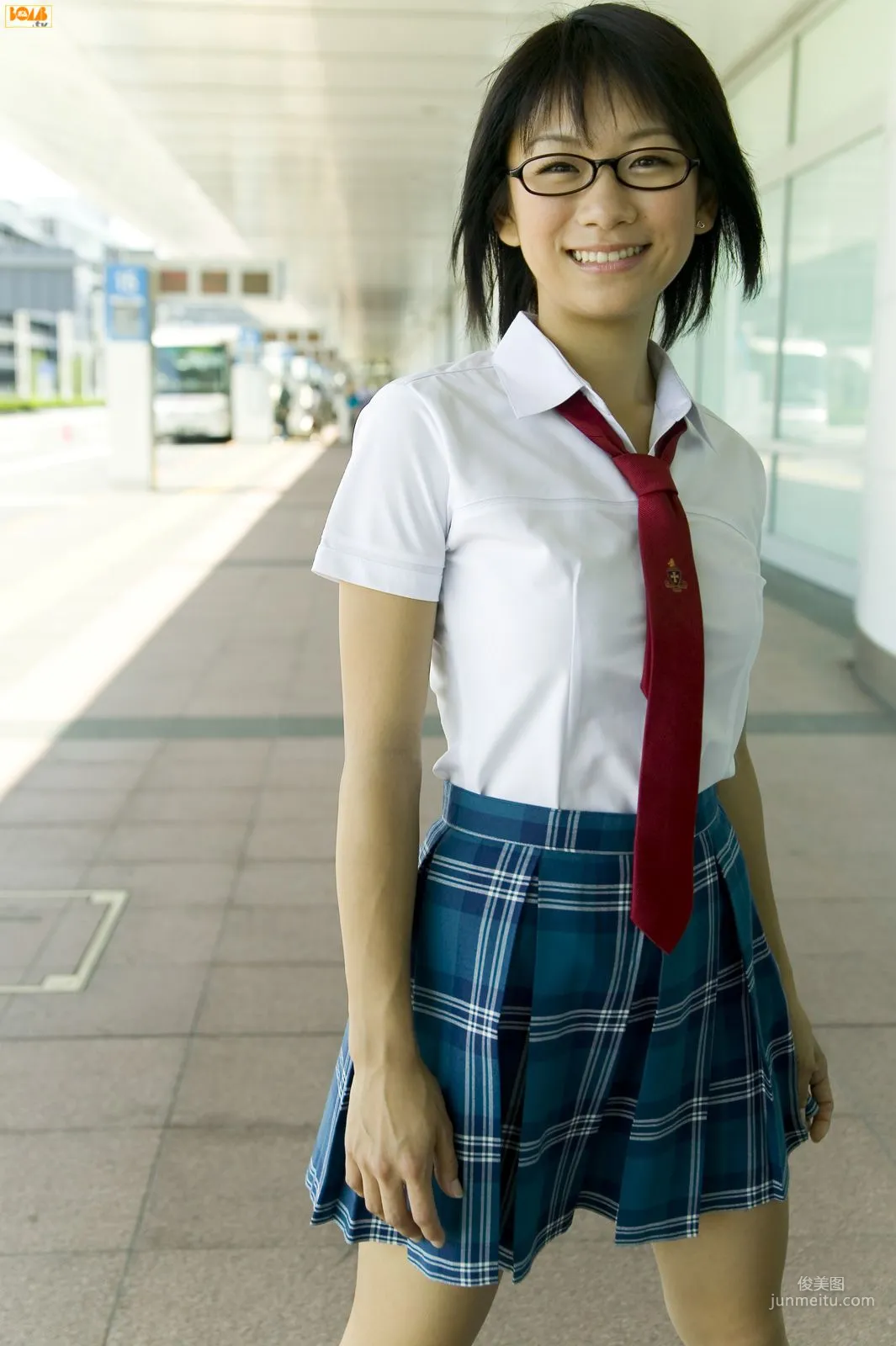 [Bomb.TV] 2005 No.11 Ami Tokito Photo Set photo 30