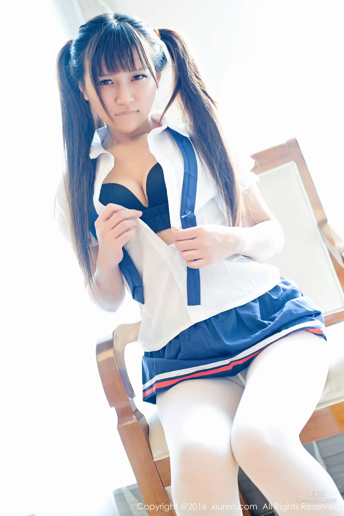 v Xixixixien v (Li Jiatong), Japanese Style Short Skirt, Kawaii Lingerie, School Uniform White Stockings [XiuRen] No.672 Photo Set photo 62