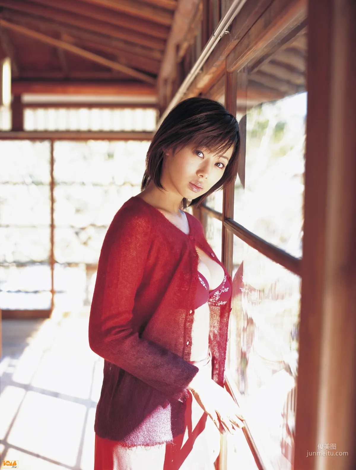 [Bomb.TV] 2005年04月刊 Waka Inoue 井上和香 寫真集 45