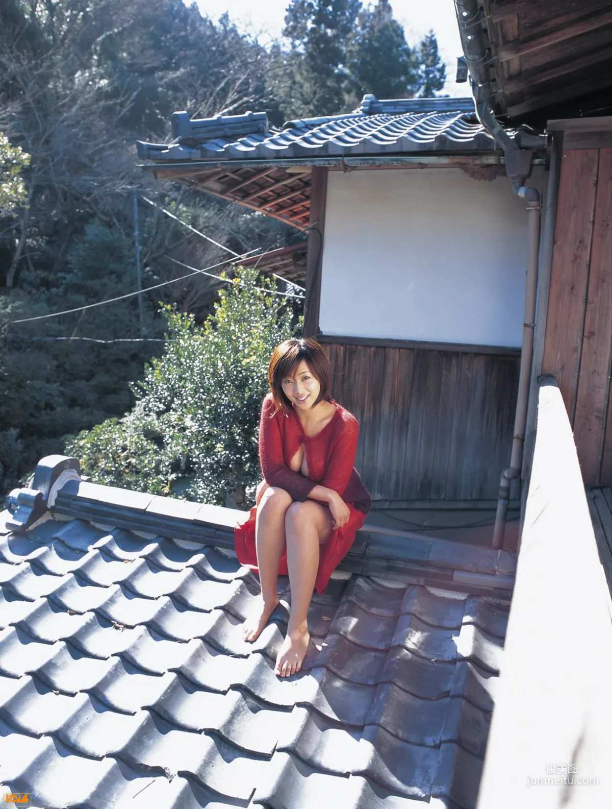 [Bomb.TV] 2005年04月刊 Waka Inoue 井上和香 寫真集 33
