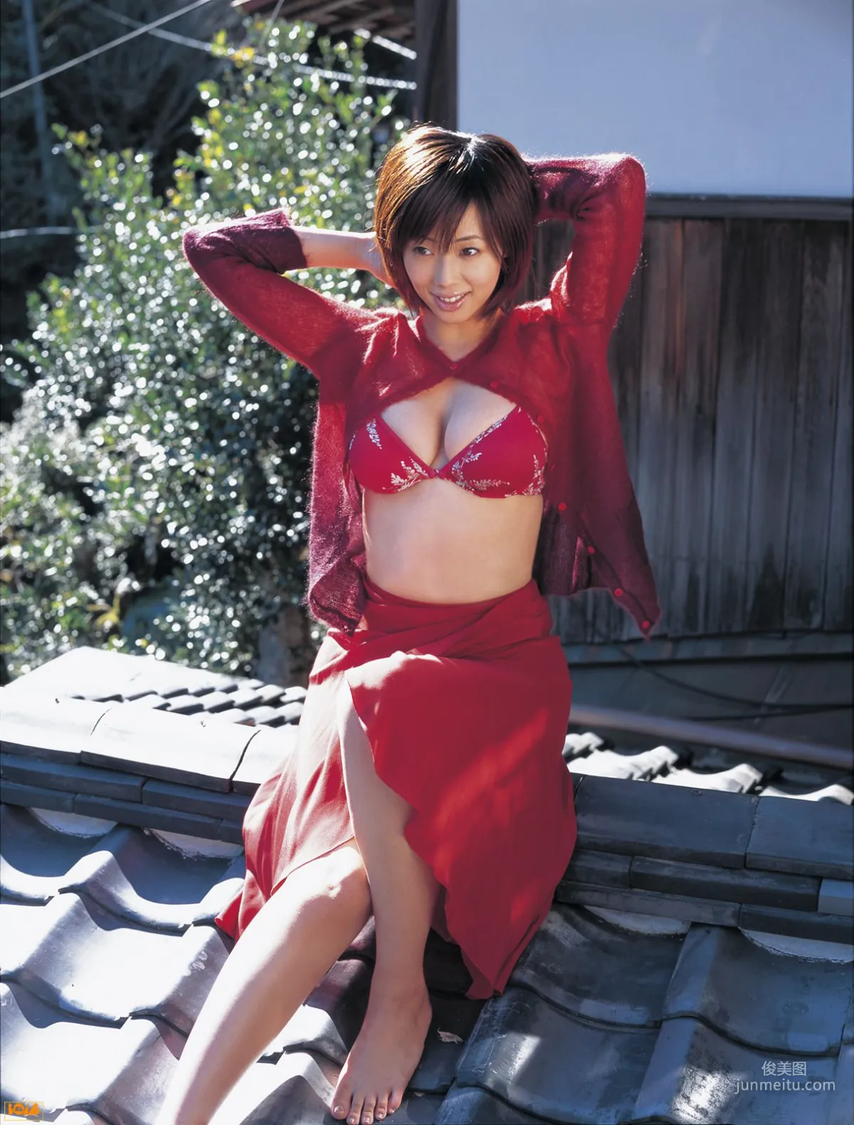 [Bomb.TV] 2005年04月刊 Waka Inoue 井上和香 寫真集 35