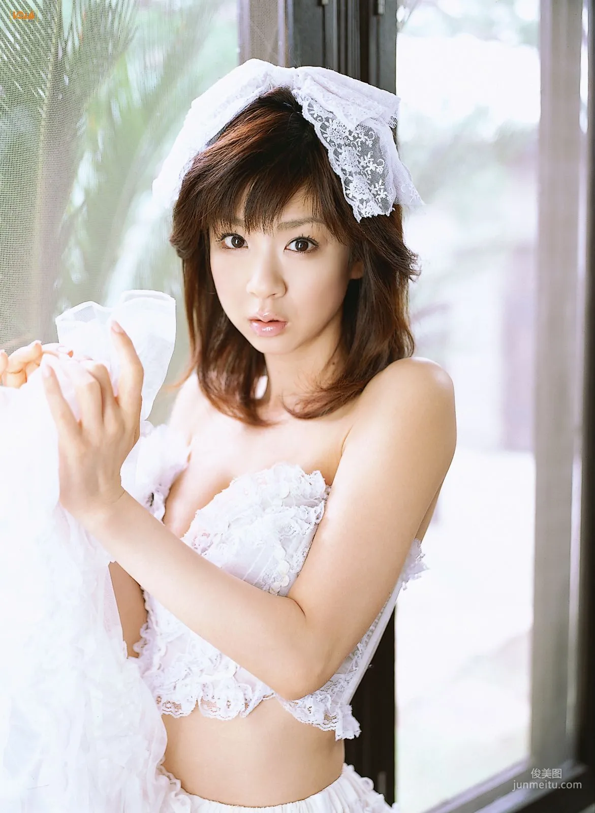 [Bomb.TV] 2006 No.08 Aki Hoshino Photo Set photo 17