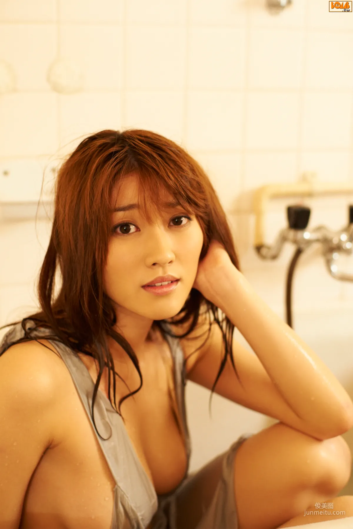[Bomb.TV] 2011 April Issue Mikie Hara Photo Set photo 32