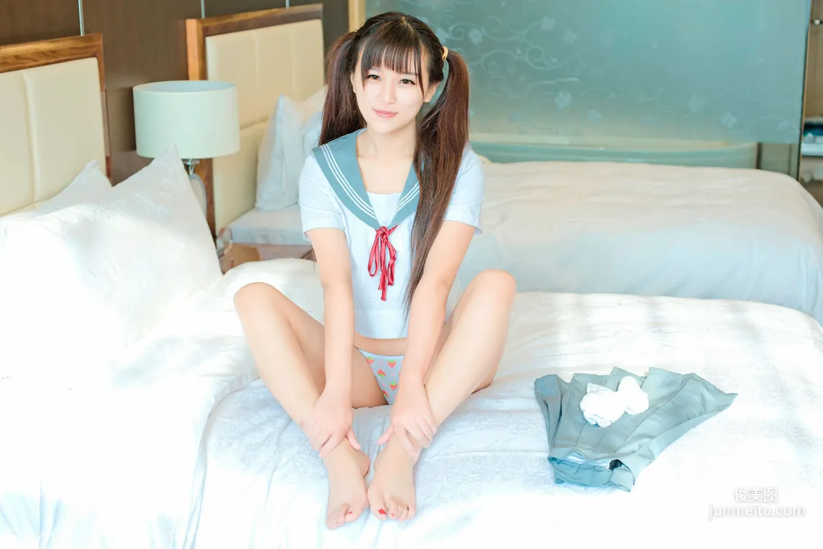 v Xixixixien v (Li Jiatong), Japanese Style Short Skirt, Kawaii Lingerie, School Uniform White Stockings [XiuRen] No.672 Photo Set photo 28