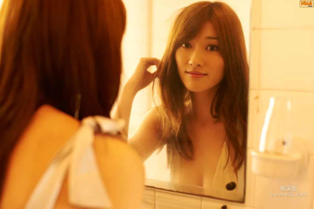 [Bomb.TV] 2011 April Issue Mikie Hara Photo Set photo 29