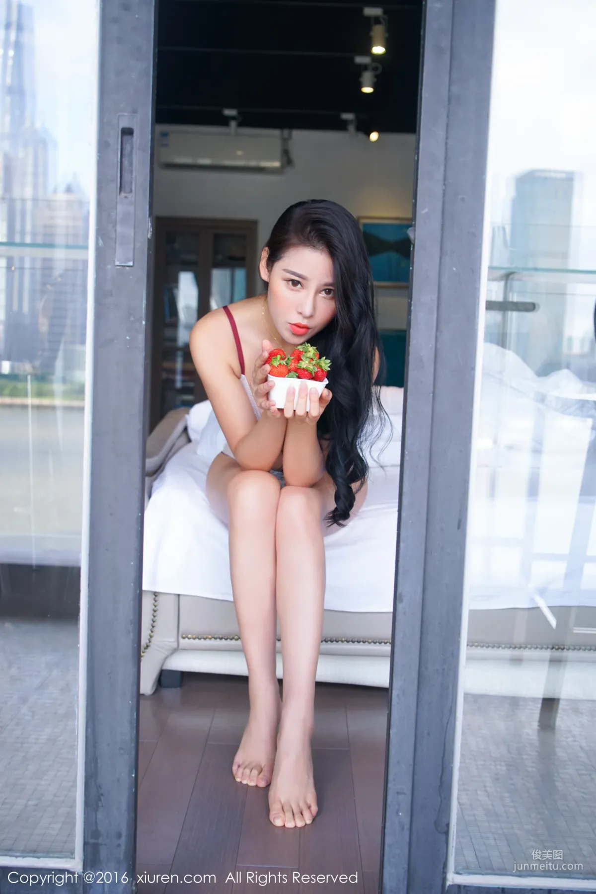 Ye Jiayi, Maid Outfit, Pajamas, SM Uniform, Lingerie [XiuRen] No.586 Photo Set photo 30