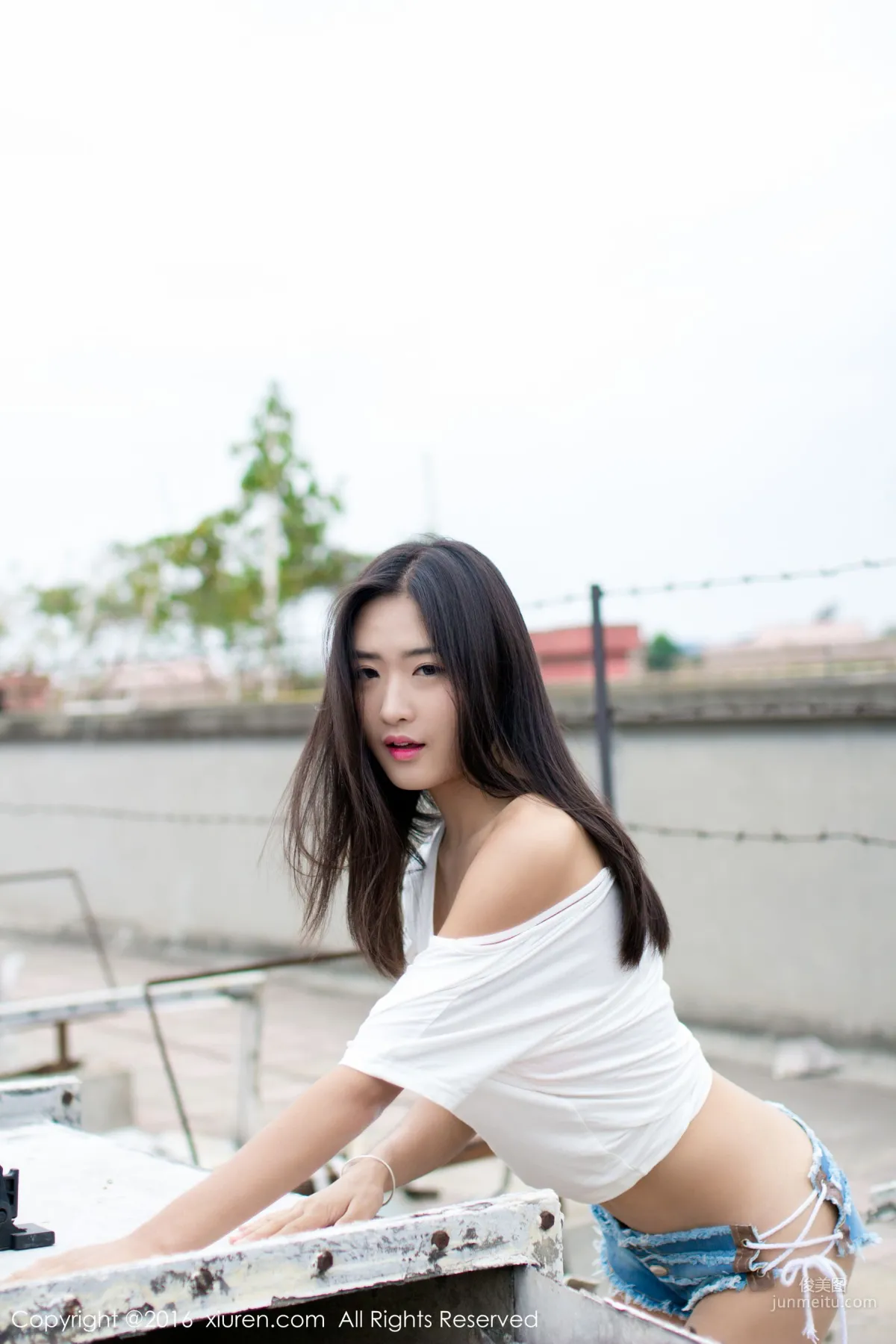 Zhou Yanlin LIN, Red Face and Vermilion Lips, Like a Green Lotus Rising from Water [XiuRen] No.624 Photo Set photo 6