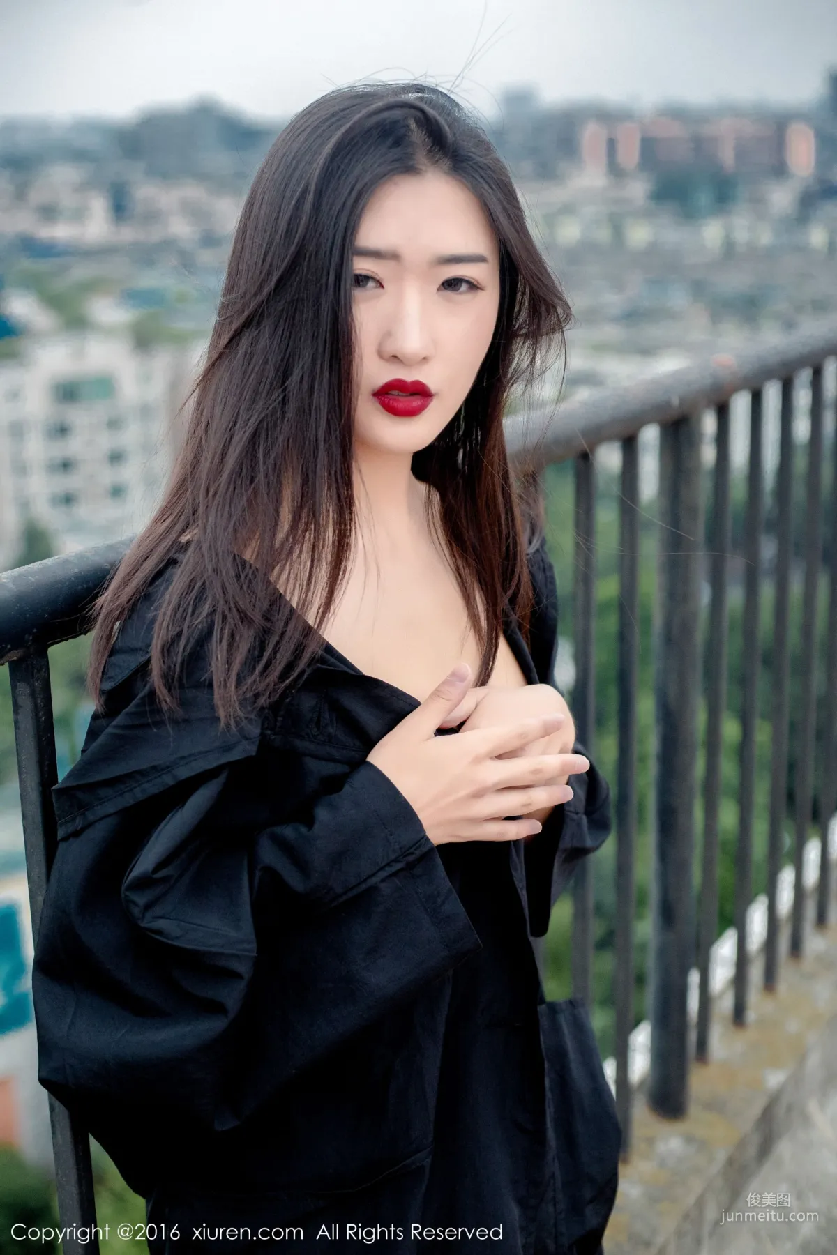 Zhou Yanlin LIN, Red Face and Vermilion Lips, Like a Green Lotus Rising from Water [XiuRen] No.624 Photo Set photo 30