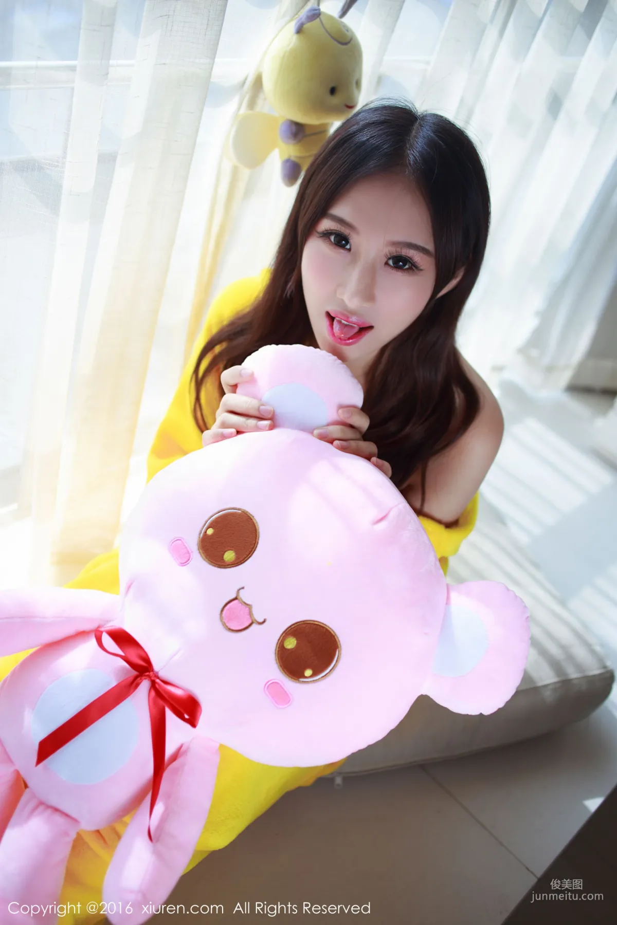 Yue Yintong "Pikachu and School Uniform" [XiuRen] No.646 Photo Set photo 7