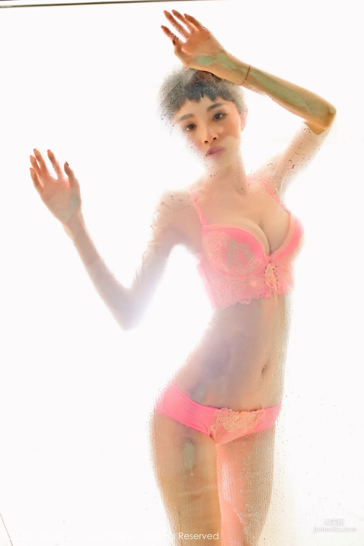 baby_kiki 《A Real Beautiful Flight Attendant's Leisure Time》 [XiuRen] No.657 Photo Set photo 54