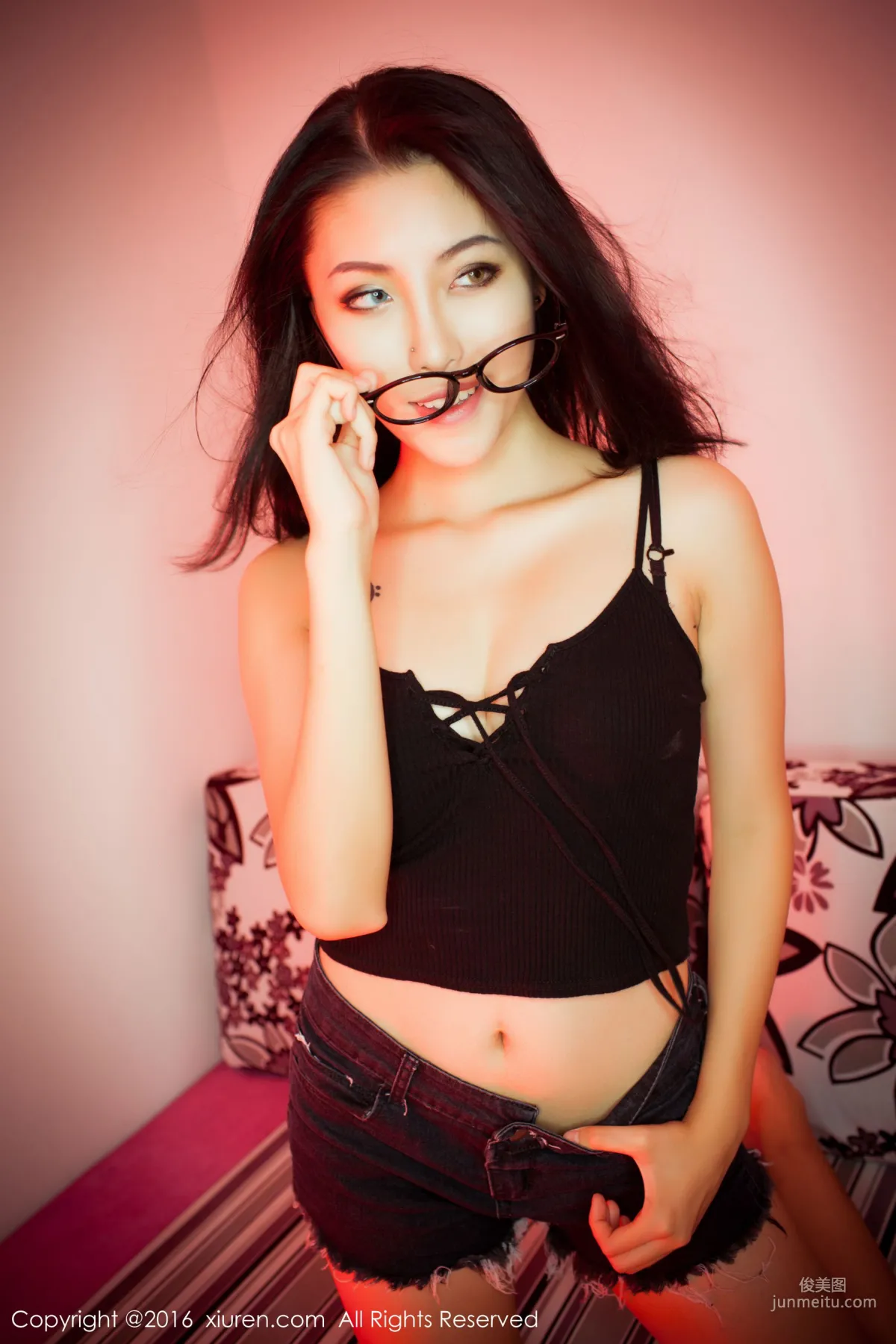 BOBO_xk (Li Qianyao), Hot Pants + Lingerie Series [XiuRen] No.617 Photo Set photo 21