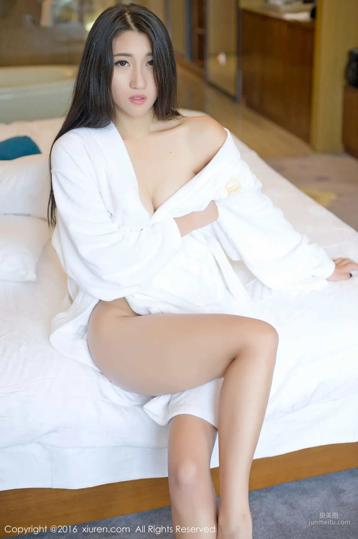 Su Yunjin, Semi-Transparent Stockings Wet Body, Lace Pajamas, Hotel Vacuum Bathrobe [XiuRen] No.632 Photo Set photo 12