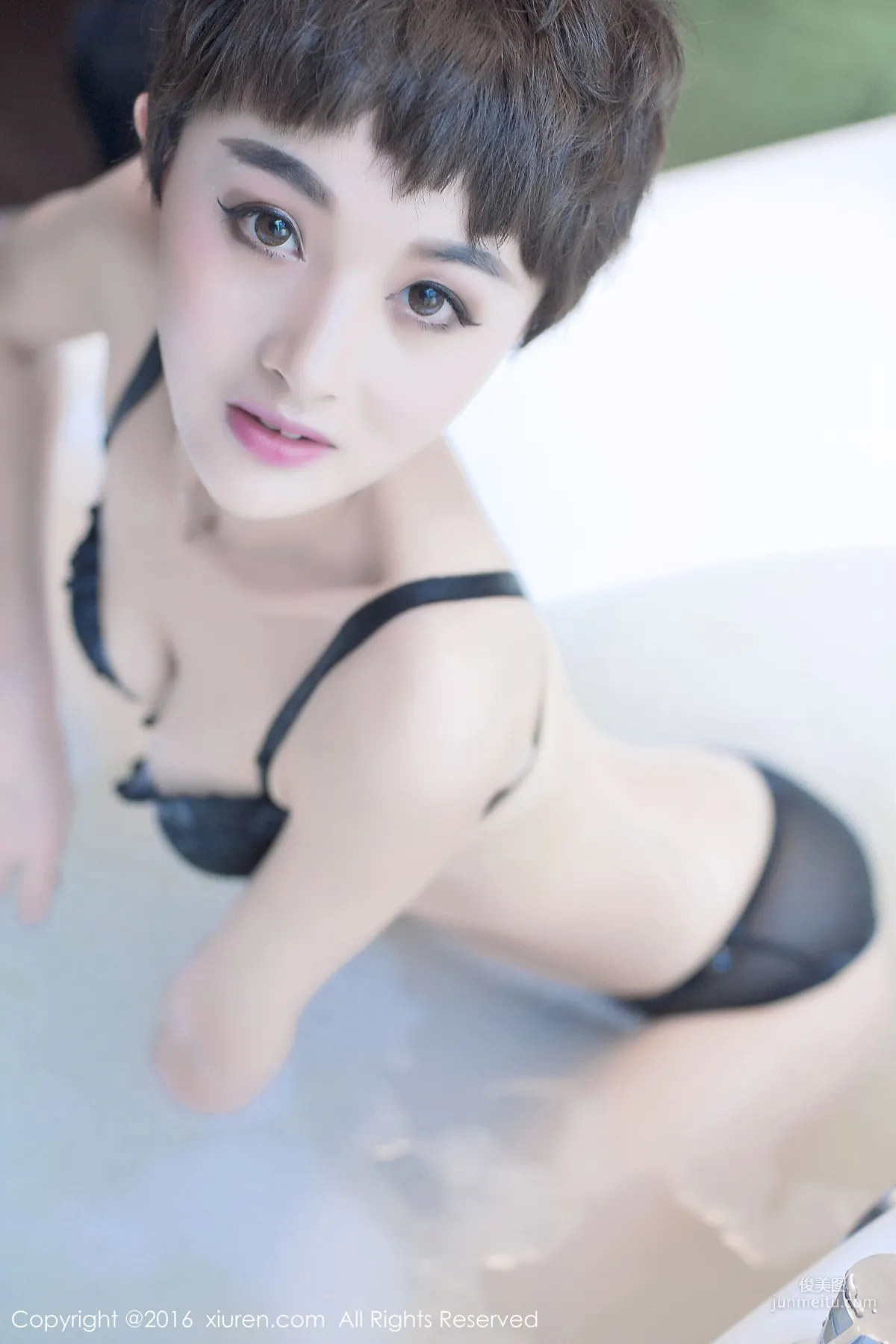 baby_kiki 《A Real Beautiful Flight Attendant's Leisure Time》 [XiuRen] No.657 Photo Set photo 19