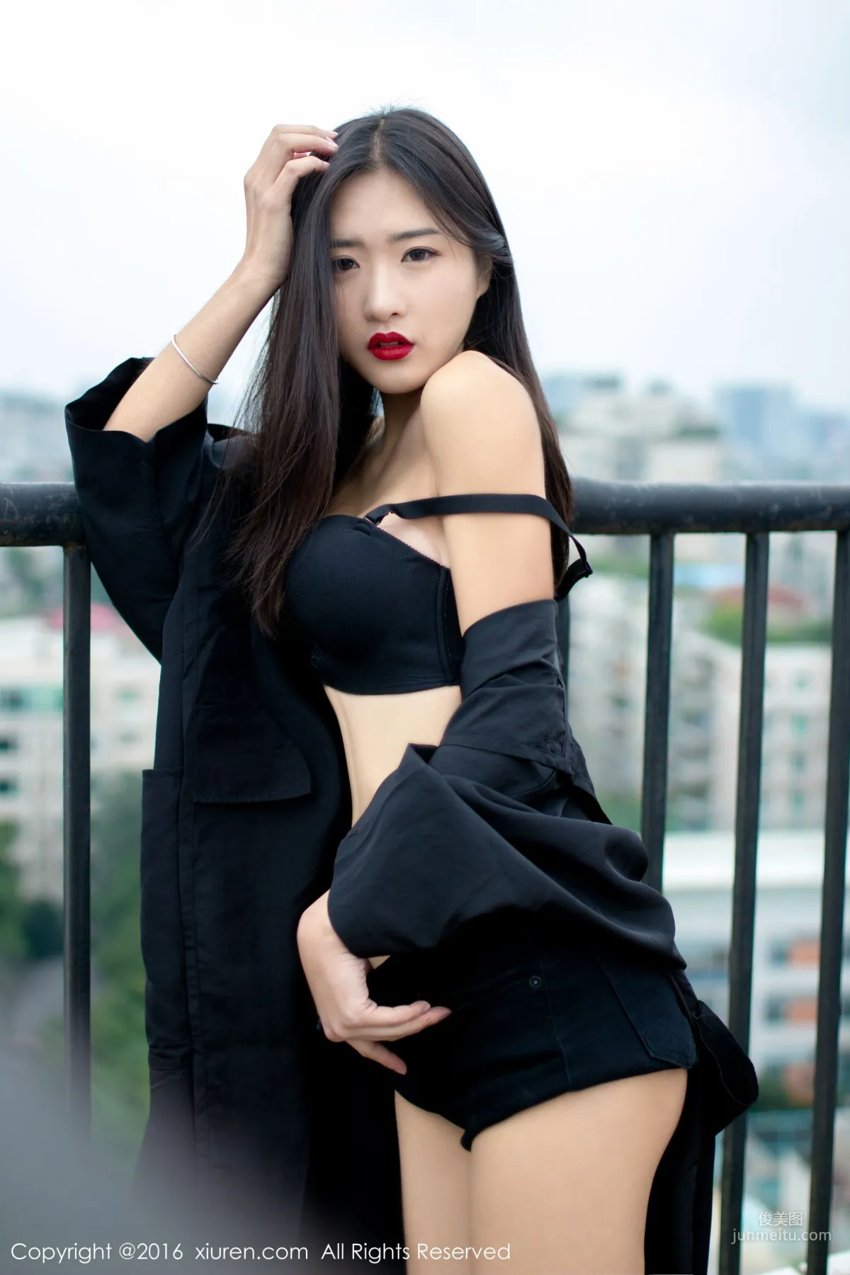 Zhou Yanlin LIN, Red Face and Vermilion Lips, Like a Green Lotus Rising from Water [XiuRen] No.624 Photo Set photo 21