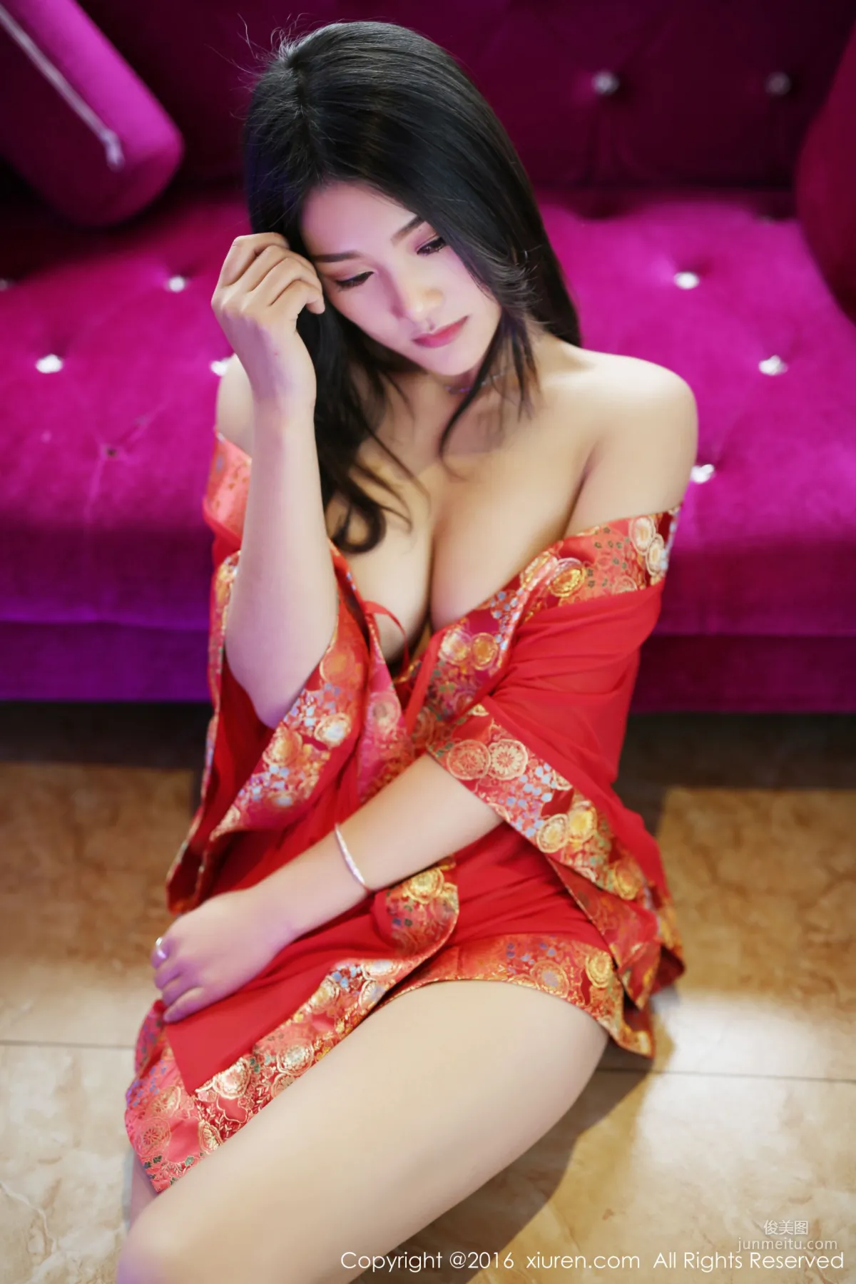 Baiwei Sera《Classical Hanfu + Lace Lingerie》 [XiuRen] No.508 Photo Set photo 12