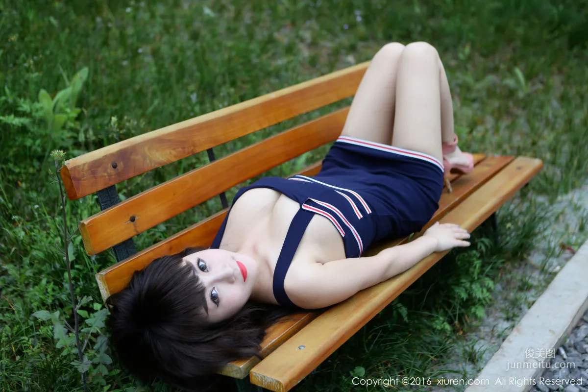 Chen Qiaobei isabella, Outdoor Shoot Ultra Short Skirt Series [XiuRen] No.529 Photo Set photo 48