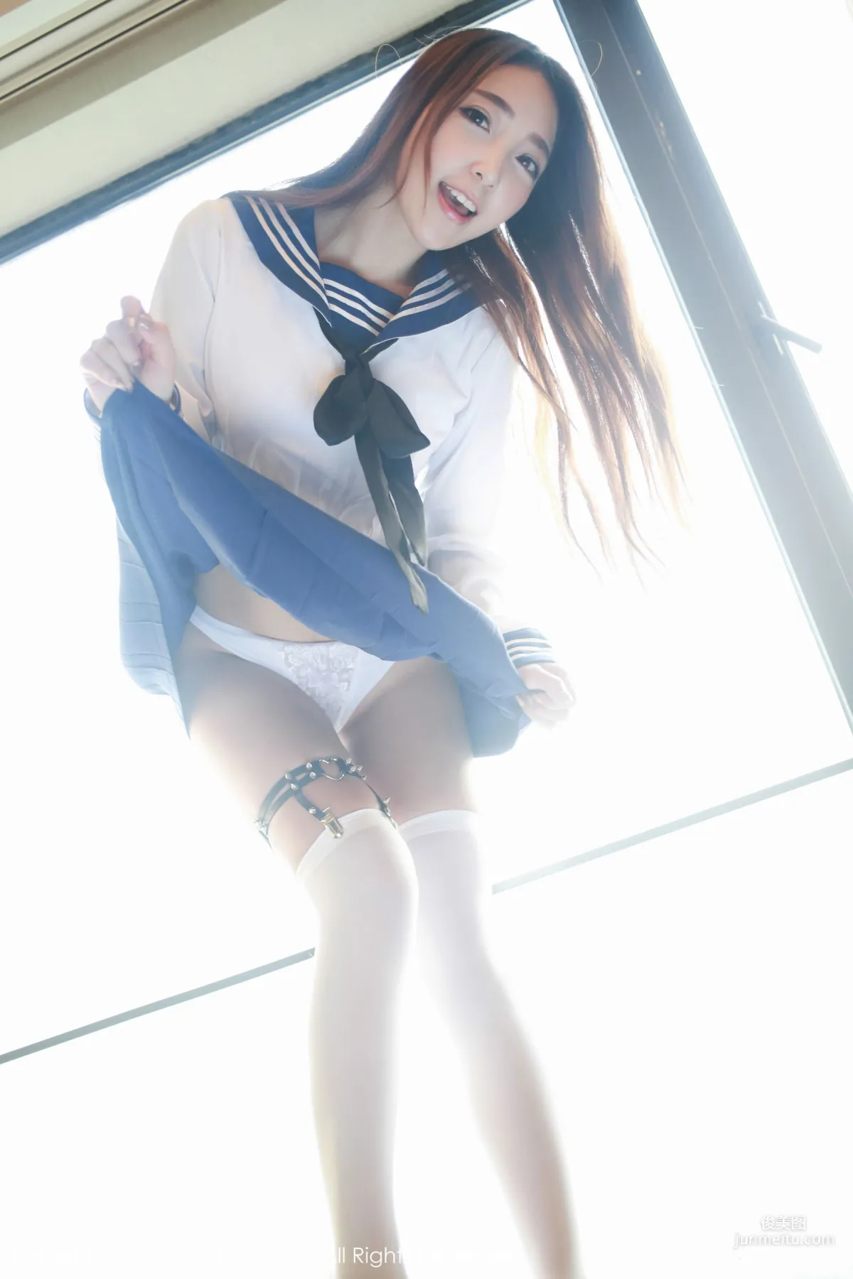 Huang Xinyuan, Student Uniform Seduction + Bandeau Lingerie [XiuRen] No.486 Photo Set photo 10