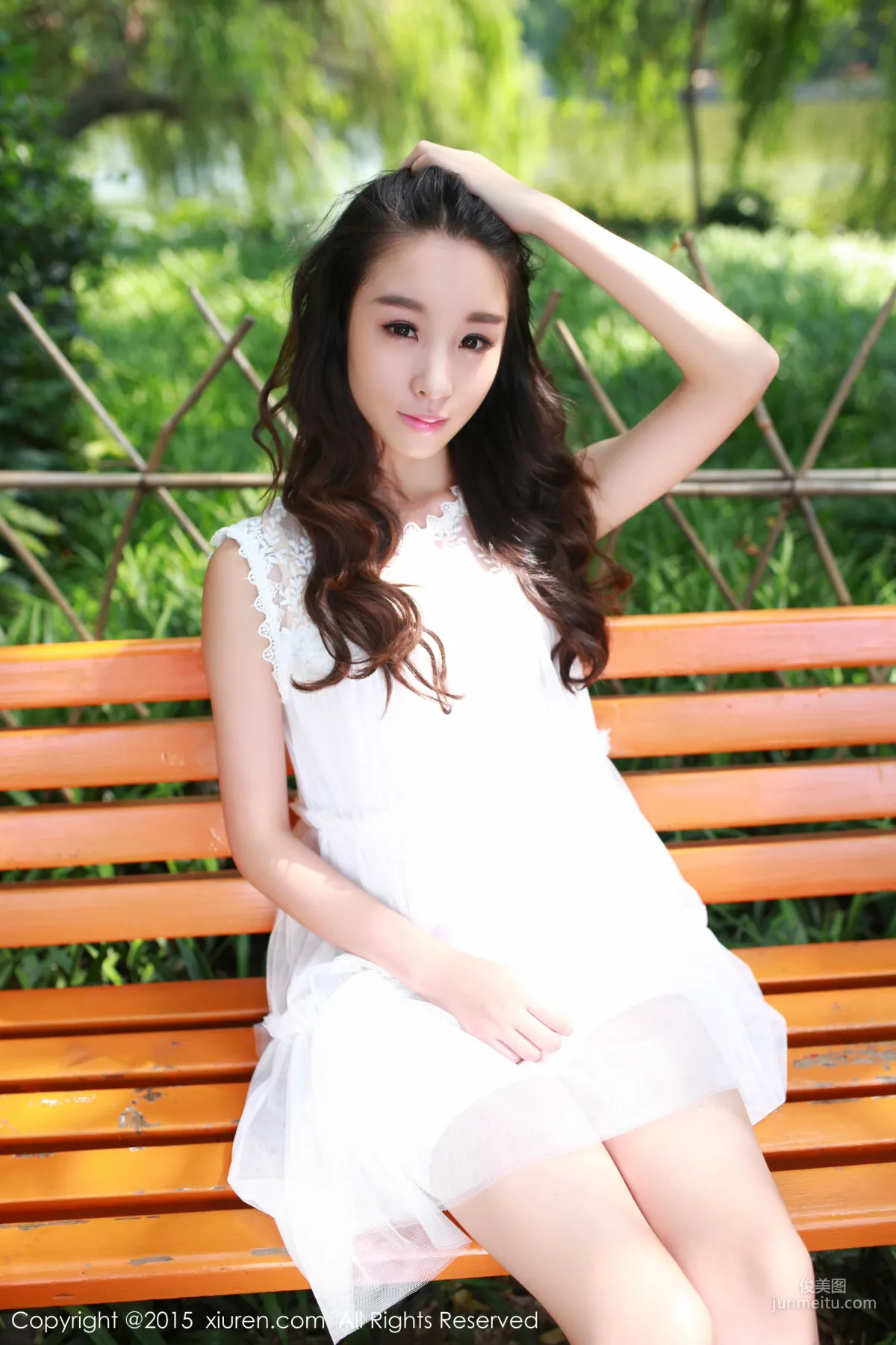 Zixuan Crystal, Fresh and Natural Outdoor Shoot, Outdoor Exposure [XiuRen] No.371 Photo Set photo 9