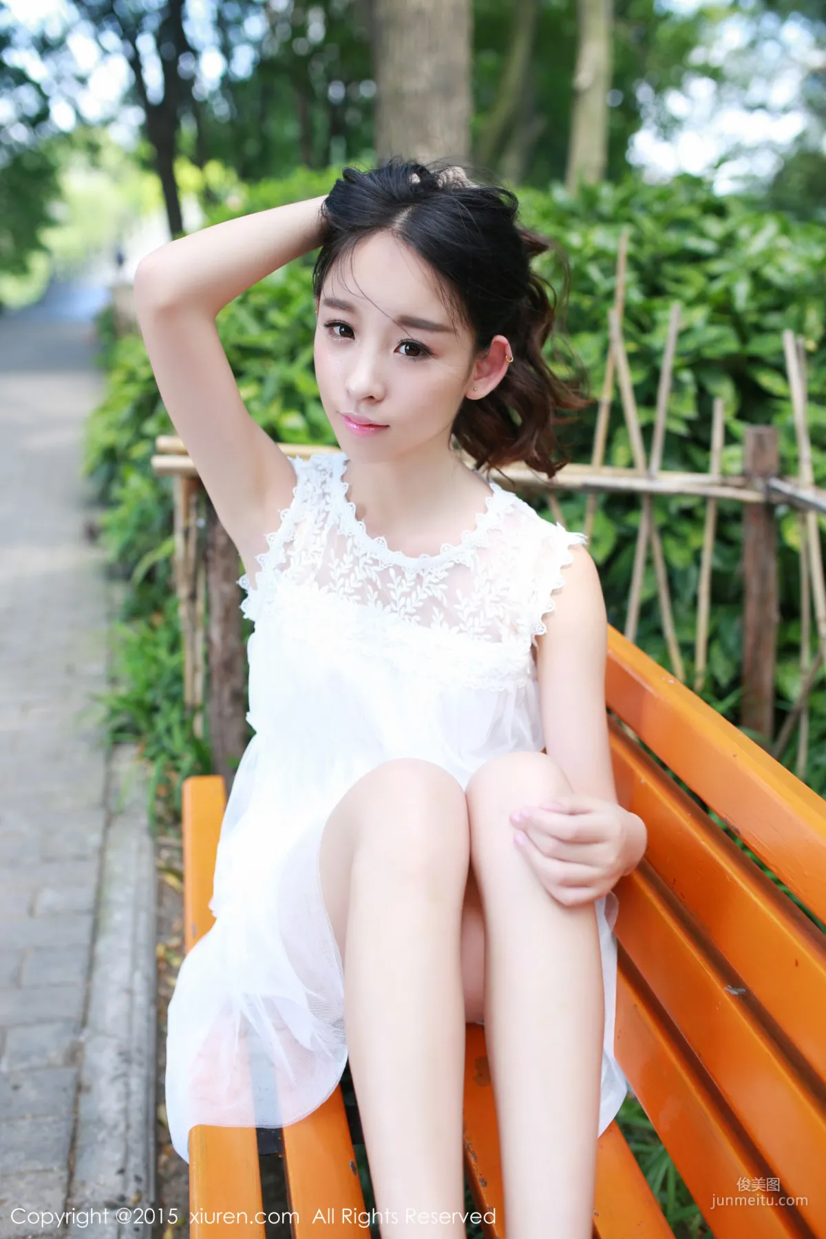 Zixuan Crystal, Fresh and Natural Outdoor Shoot, Outdoor Exposure [XiuRen] No.371 Photo Set photo 13