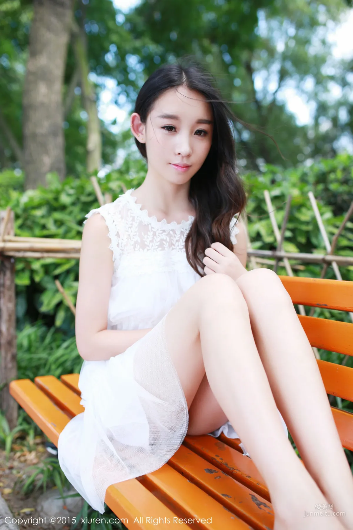 Zixuan Crystal, Fresh and Natural Outdoor Shoot, Outdoor Exposure [XiuRen] No.371 Photo Set photo 11