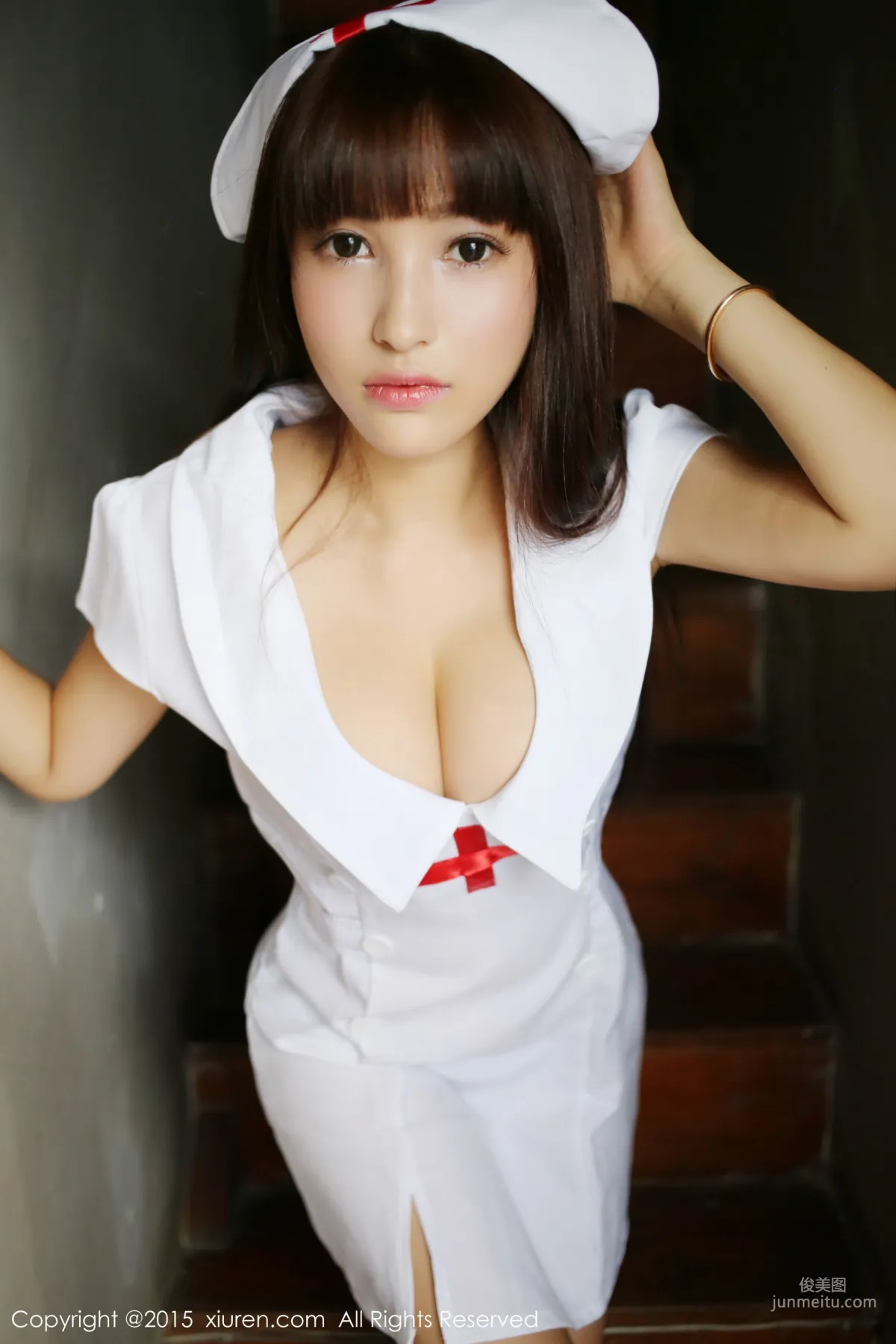 Nic Nikeke White Tank Top + Nurse Outfit [XiuRen] No.389 Photo Set photo 48