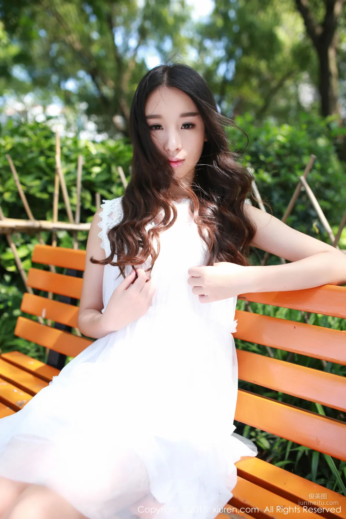 Zixuan Crystal, Fresh and Natural Outdoor Shoot, Outdoor Exposure [XiuRen] No.371 Photo Set photo 7