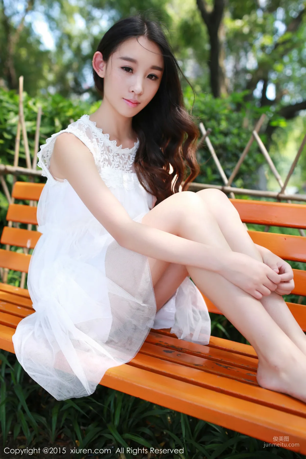 Zixuan Crystal, Fresh and Natural Outdoor Shoot, Outdoor Exposure [XiuRen] No.371 Photo Set photo 10