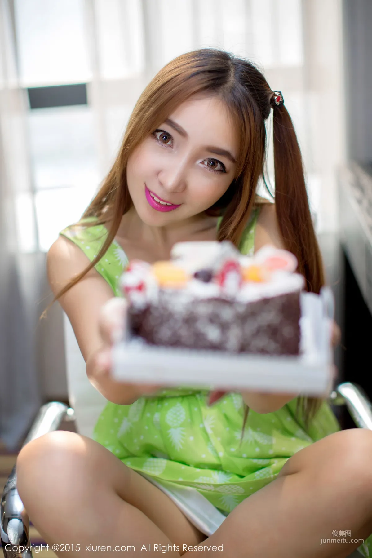 Huang Xinyuan, The Temptation of the Fruit Girl [XiuRen] No.379 Photo Set photo 17