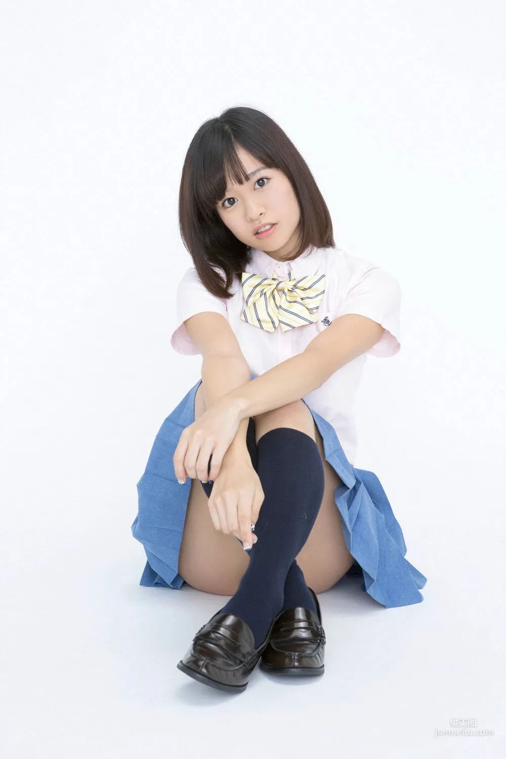 夏江美優《パッチリおめめのGショック入学!!》写真集 [YS Web] Vol.6777