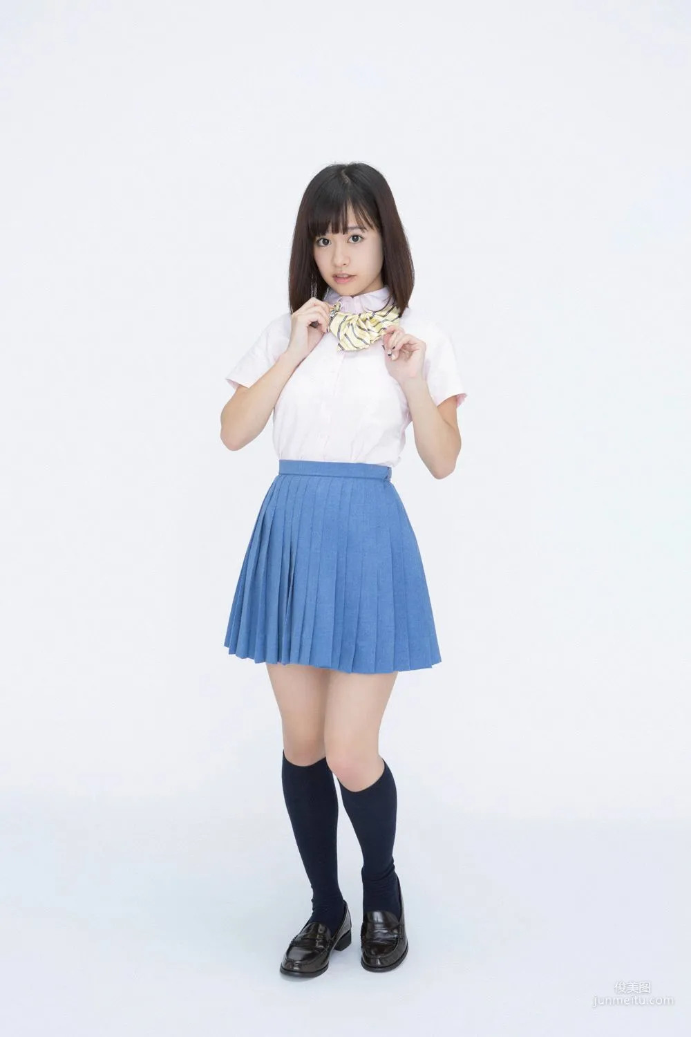 Miyu Natsue, Big-Eyed G-Shock Enrollment!! Photo Set [YS Web] Vol.677 photo 17