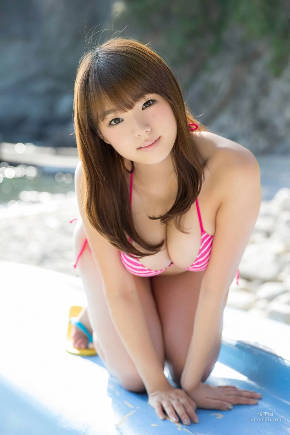 篠崎愛《Lovely Lovely》寫真集 [YS Web] vol.675 12
