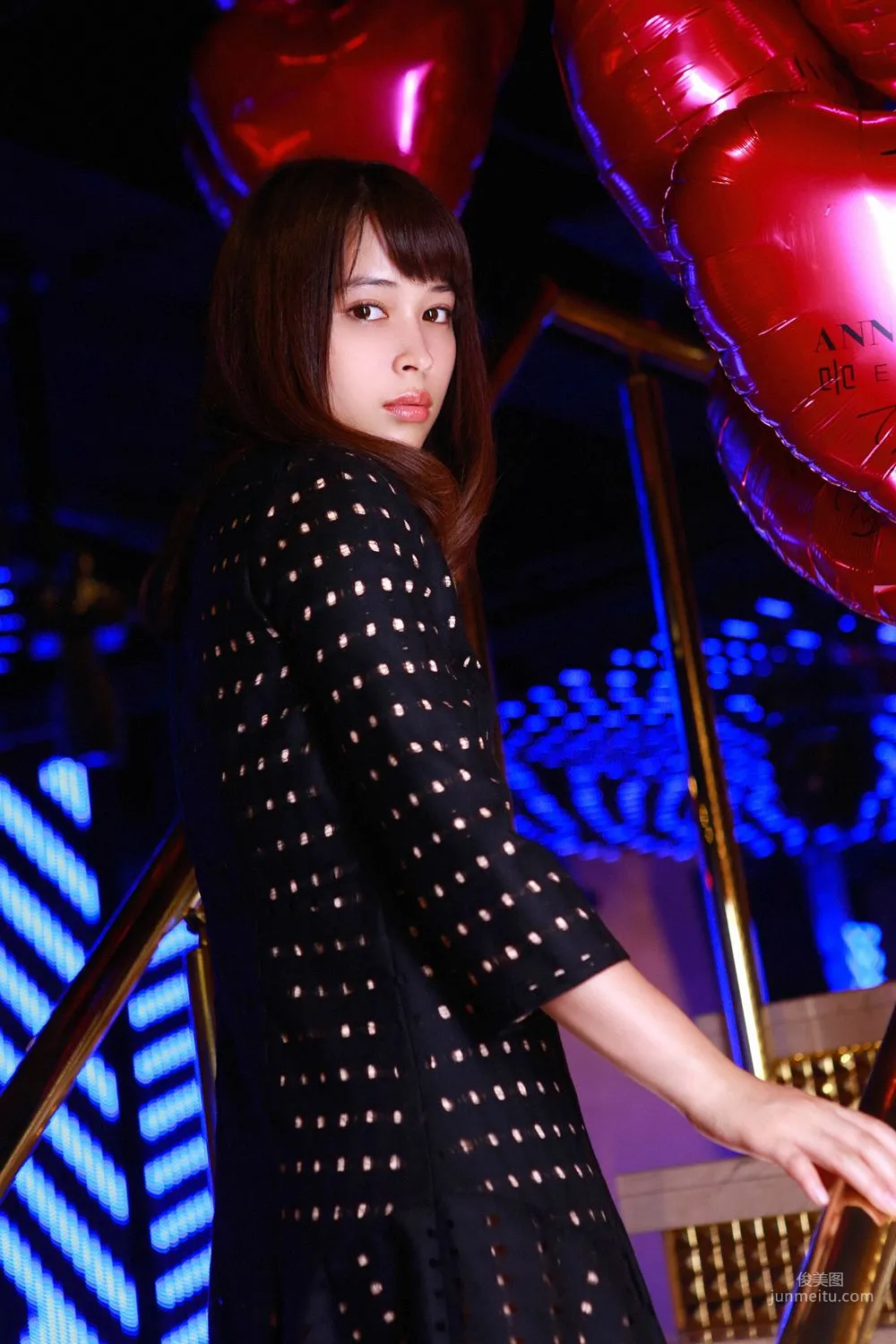 Alice Hirose, Heroine and Party! Photo Set [YS Web] Vol.679 photo 27