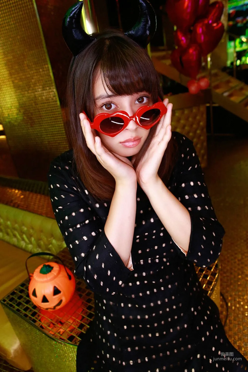 Alice Hirose, Heroine and Party! Photo Set [YS Web] Vol.679 photo 42