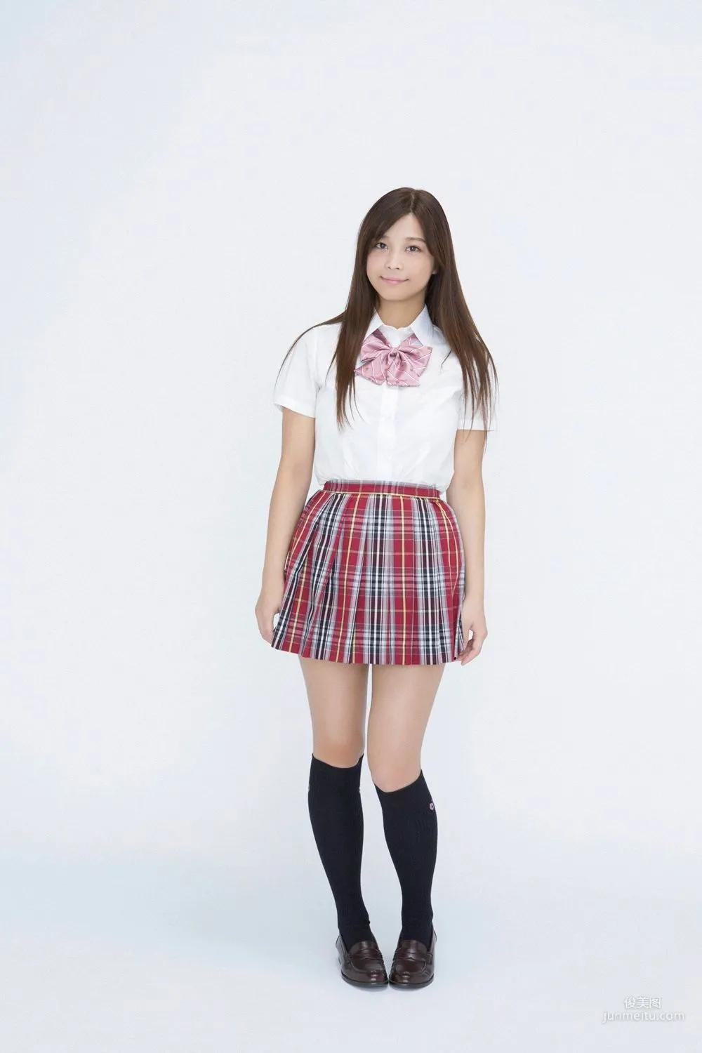 中村真理《バスト100cm!23歳JK入学!!》写真集 [YS Web] vol.6731