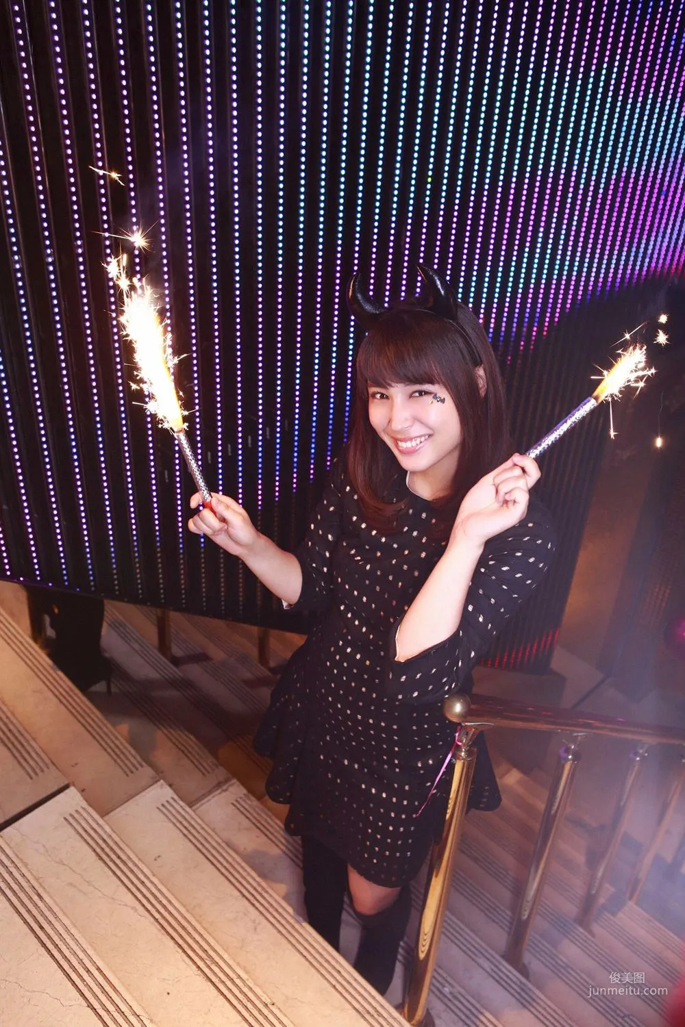 Alice Hirose, Heroine and Party! Photo Set [YS Web] Vol.679 photo 26