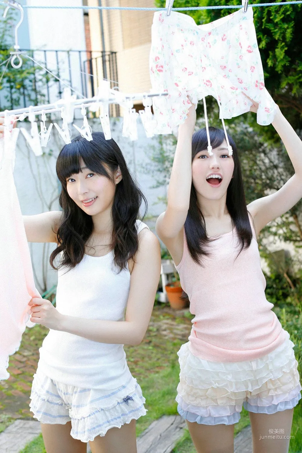 Mayu Watanabe / Rino Sashihara, The Strongest Two Top in History Photo Set [YS Web] Vol.614 photo 12