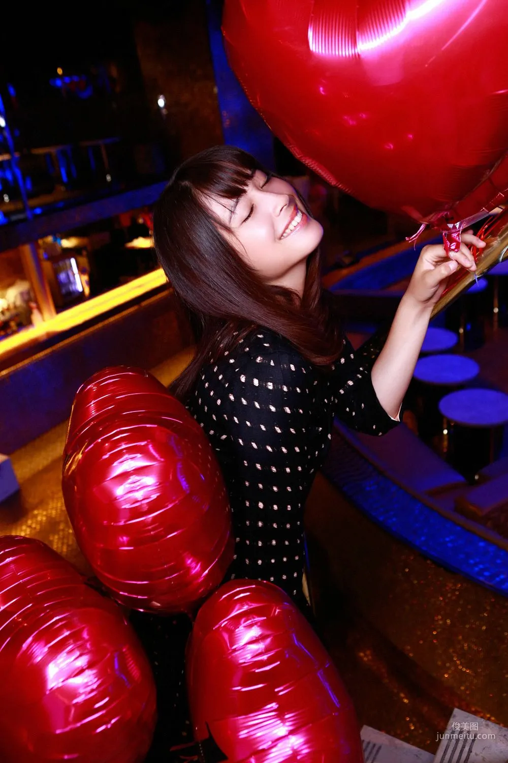 Alice Hirose, Heroine and Party! Photo Set [YS Web] Vol.679 photo 33