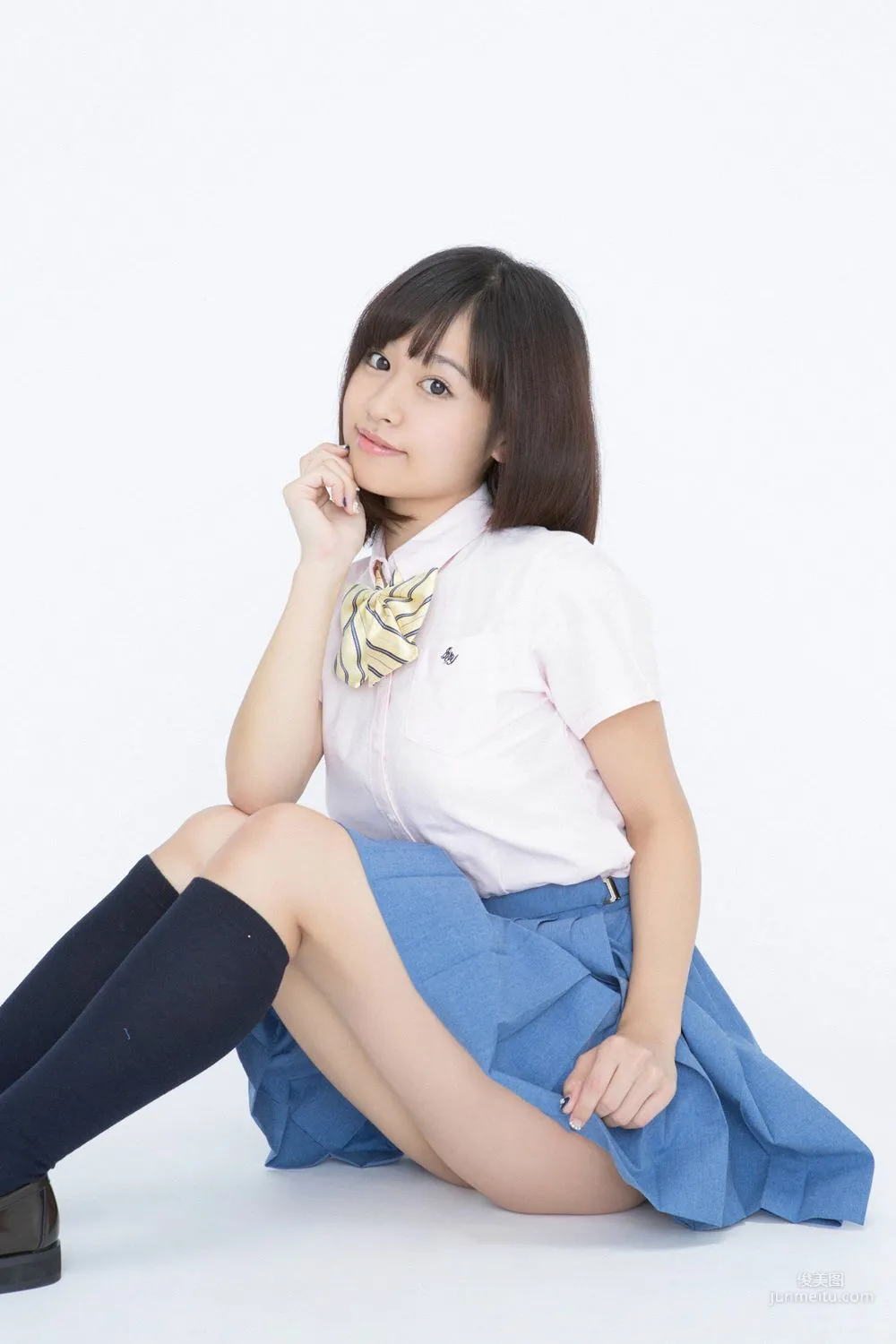 夏江美優《パッチリおめめのGショック入学!!》写真集 [YS Web] Vol.6779